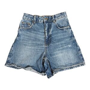 Zara Women’s High Rise Medium Wash Blue Mom Fit Denim Shorts Size 2